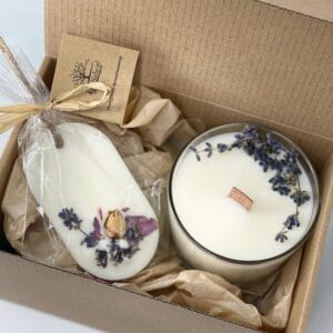 Комплект FLOWER SCENT с подарък букетче сухи цветя